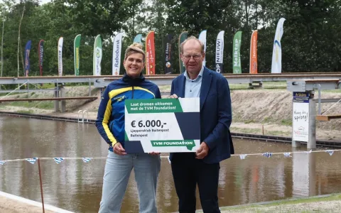 TVM foundation donatie Fierljepvereniging Buitenpost