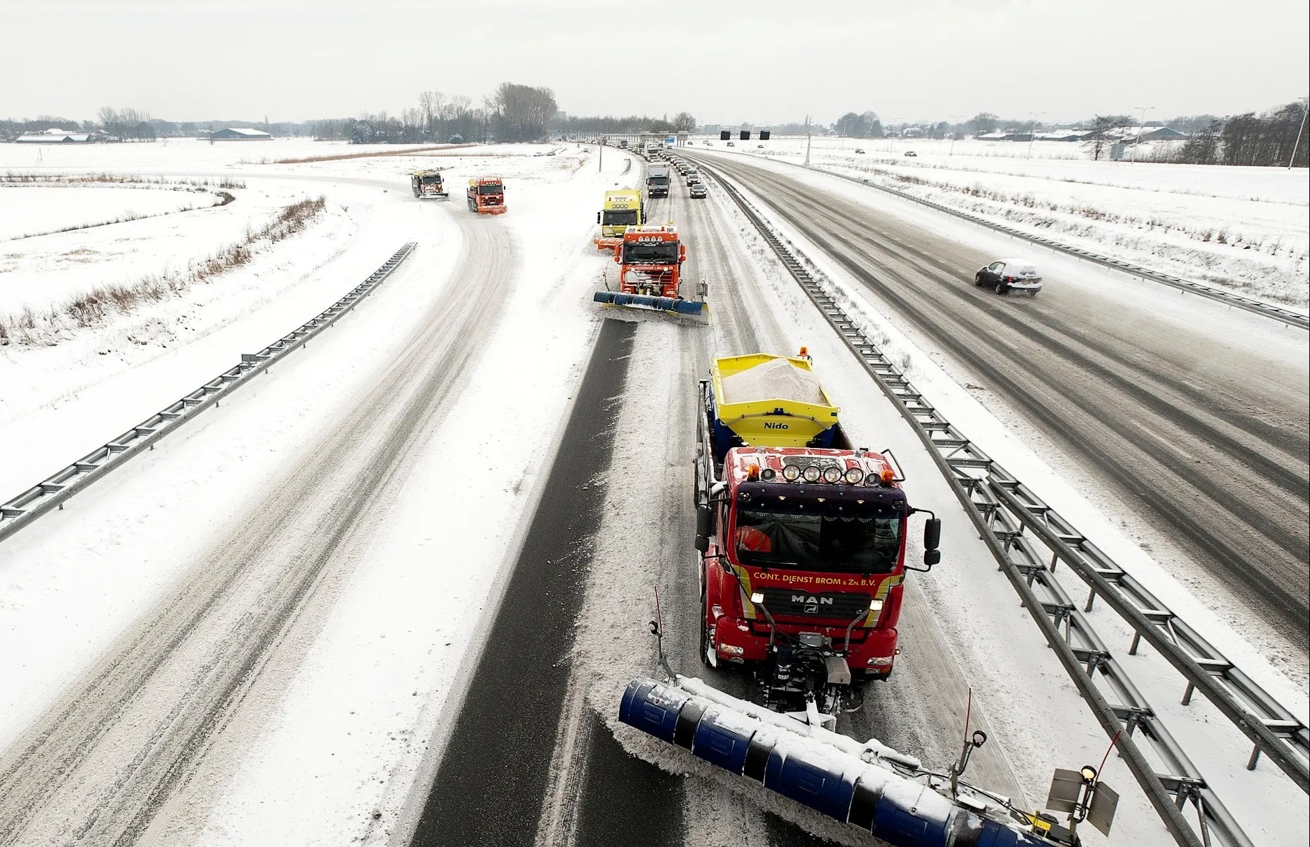 rijkswaterstaat winter sneeuw gladheid chauffeur rijden | tvm verzekeringen